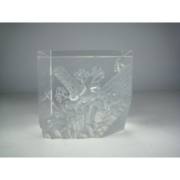Vintage Cube Lighthouse Dekel Vintage 1978 Clear Acrylic Sculpture Paperweight - Picture 2 of 16